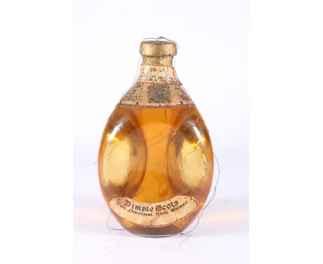 Early bottle of HAIG's DIMPLE SCOTS "The Original Haig Whisky" old "vatted" blended Scotch whisky, pre 1952 as shoulder label