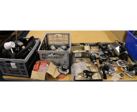 Olympus of Tokyo binocular microscope head serial number 252369. Vickers AE1 Image Splitting Eyepiece and other miscroscope e