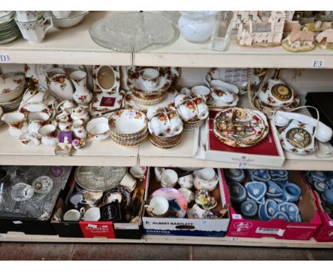 Approx. 90 pieces of Royal Albert Old Country Roses china inc. two telephones, clock and tablke lamp. 
