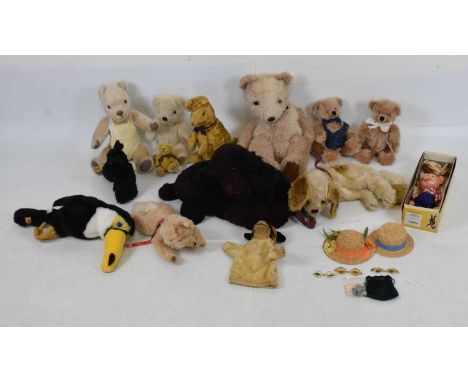 Mixed group of children stuffed toys to include; Merrythought, National Trust, pyjama cases, etc, together with a boxed 'Pink