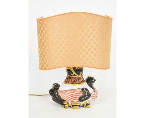 Modern Italian Societa Porcellane Artistiche table lamp in the form of a hen, 36cm wide x 69cm high overall 