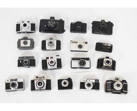 Mixed group of vintage cameras to include; Kodak, Agfa, Lomo, Instaplus 500X Signal, Colt 44, etc