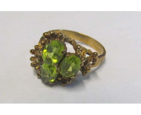 A 9ct gold ring 5.4g