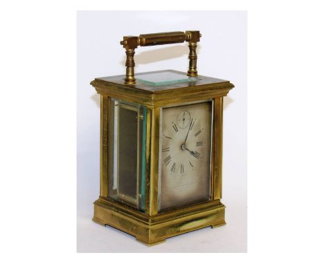 A good 19th century French brass carriage clock "Goldsmiths & Silversmiths Co., London". 6ins high.