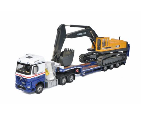 IMC 1/50 diecast model truck issue comprising Mercedes Low Loader (with load) in the livery of Galt Transport. Looks to have 