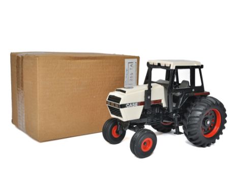 Ertl 1/16 farm model issue comprising No. 266-10TA Case 2594 Limited Edition Tractor. Looks to be excellent in very good orig