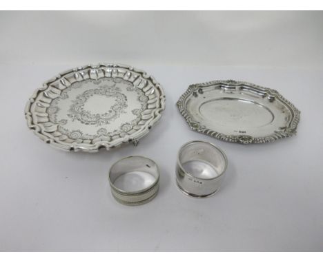 An Edward VII silver oval Dish Stand with gadroon rim, Sheffield 1903, silver Napkin Ring, Birmingham 1923, plated Card Tray 