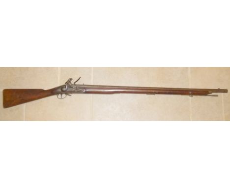 A FLINTLOCK MUSKET "BROWN BESS" TYPE (L: 136 cm) TOGETHER WITH TWO POWDER FLASKS AND A FIRST WORLD WAR TRENCH ART BRASS 'BOWL