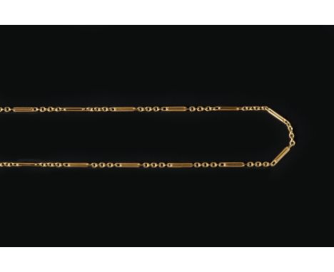 A FINE FANCY-LINK CHAIN, composed of alternate baton and trace-links, to a scroll engraved clasp, stamped '9c', length 42cm 