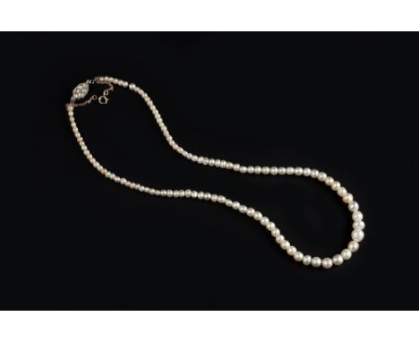 A COLLECTION OF JEWELLERY, comprising a graduated single strand pearl necklace, with rose-cut diamond set octagonal panel cla