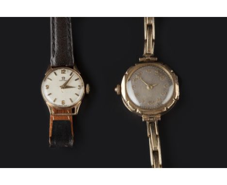 AN OPEN FACE FOB WATCH BY J. G. GRAVES, SHEFFIELD, the signed enamel dial with Arabic numerals and gilt decoration, to keyles