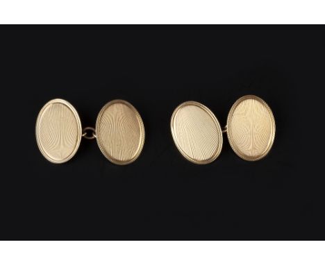 A COLLECTION OF CUFFLINKS, comprising a pair of 9ct gold oval panel cufflinks, with engine-turned decoration and chain-link f