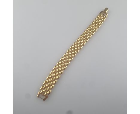 Vintage-Armband - NAPIER / USA, goldfarbenes Metall, glanzpoliert, Flechtband von 16mm-Breite, am Verschluss gemarkt „Napier 