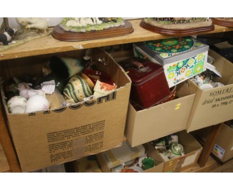 Shelf of assorted sundries.