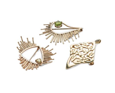 A collection of three Scottish contemporary brooches including two 9ct gold brooches, of stylized design with ‘star-burst’ de