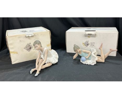 NAO by Lladro Figurine 00151 Ballet Zapatillasin original box, 001178 Bailarina Con Pelota original box