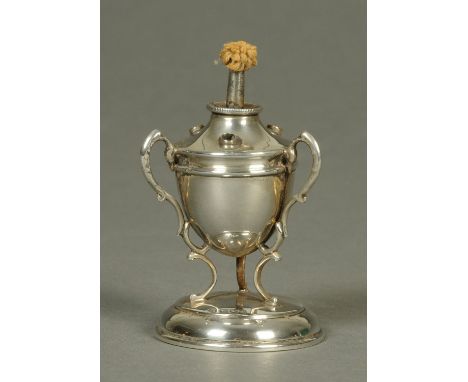 A silver table cigarette lighter, urn form, London 1904.  Height 9.5 cm. 