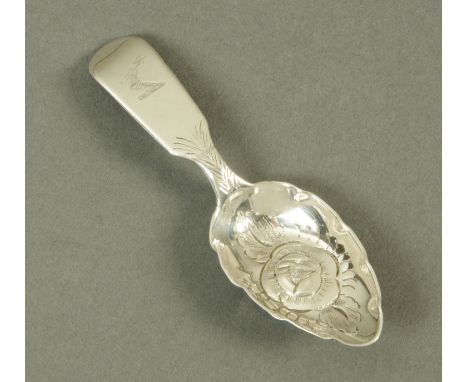 A George IV silver caddy spoon, London 1822, maker possibly R. Peppin.  Length 10 cm, 17 grams. 