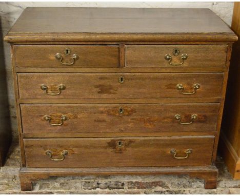 Georgian oak chest of drawers on bracket feet. Ht 85cm W 102cm