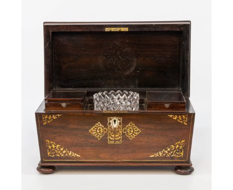 An antique tea caddy with mother of pearl marquetry inlay. 19th century. (17 x 32 x 19 cm)
