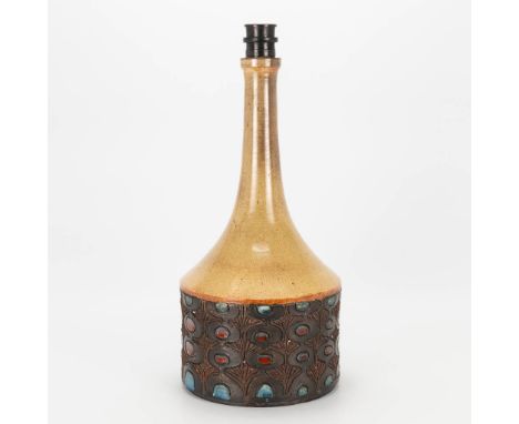 Elisabeth VANDEWEGHE (XX-XXI) a lamp base made of ceramics, marked on the base. With sticker and sold by Callebert in Bruges.