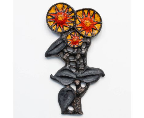 Johan NYSSEN (1931) for Perignem, A ceramic sunflower wall plaque. (31 x 62 cm)