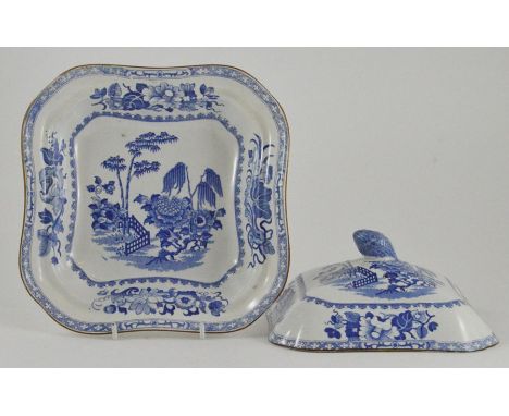 An early nineteenth century blue and white transfer printed Spode Fence II pattern vegetable tureen and cover with artichoke 