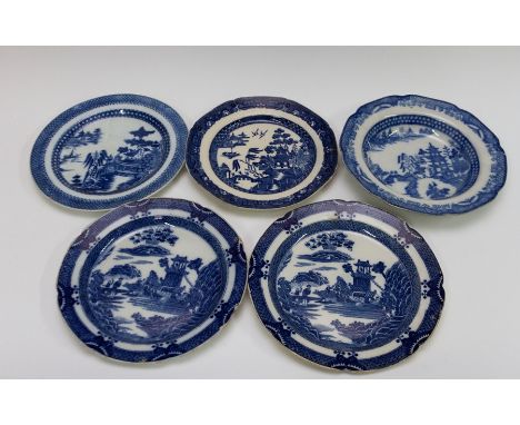 A collection of eleven early nineteenth century blue and white transfer printed chinoiserie pattern plates, circa 1800-10. In