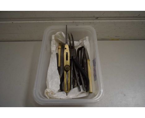 BOX OF VARIOUS SMALL TOOLS