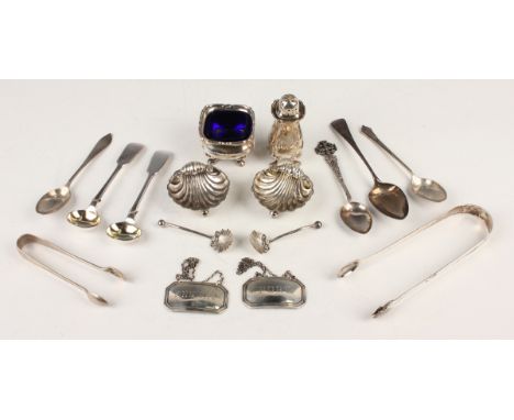 A pair of Edwardian silver shell salts on ball feet, Birmingham 1905 by Matthew John Jessop, a pair of matched salt spoons, a