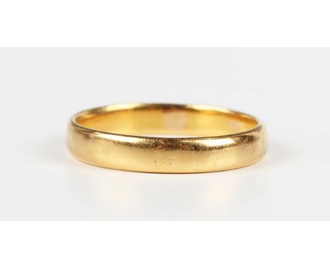 A 22ct gold wedding ring, Birmingham 1915, weight 4.7g, ring size approx U1/2.Buyer’s Premium 29.4% (including VAT @ 20%) of 