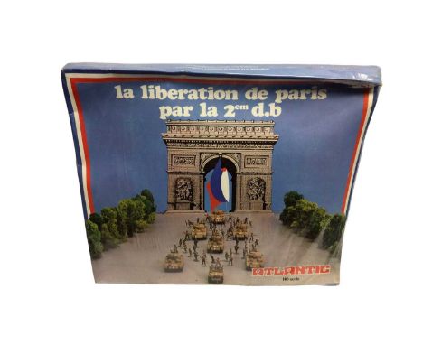 Atlantic HO Scale La Liberation de Paris playset No.1850 , boxes sealed but slightly flattened (2)