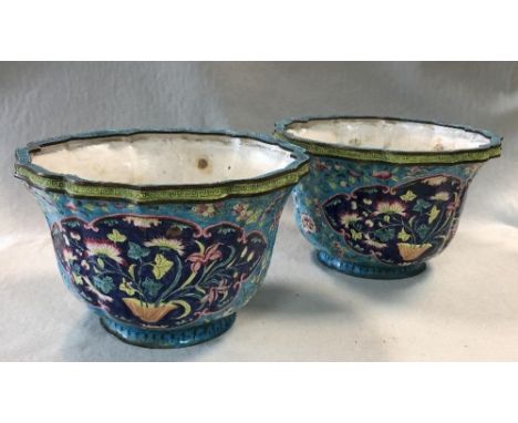 A pair of Chinese enamel jardinieres, of tapering scalloped form 17 x 26cm (7 x 10in)  
