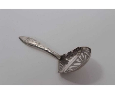 George III silver bright cut caddy spoon , Birmingham 1817, Joseph Willmore 9.4 cm