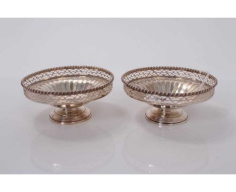 Pair of George VI silver bonbon dishes with pierced borders on pedestal bases, (Birmingham 1937), maker Adie Brothers 3ozs, 1