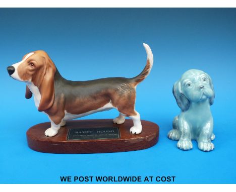 A Beswick Connossieur model Basset hound 'Fochno Trinket' 204B on base (15cm tall) together with Lollopy Dog, model no. 454  