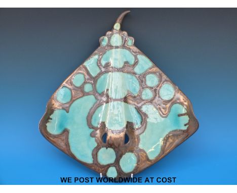 A ceramic model of a ray/fish impressed CMB verso (45cm long)
