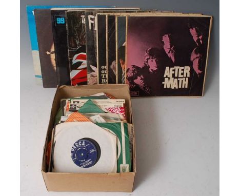 A collection of LP's to include Wings - Band on the Run and Greatest Hits, The Hollies - S/T (PMC 1261 1st press), Cream - Fu