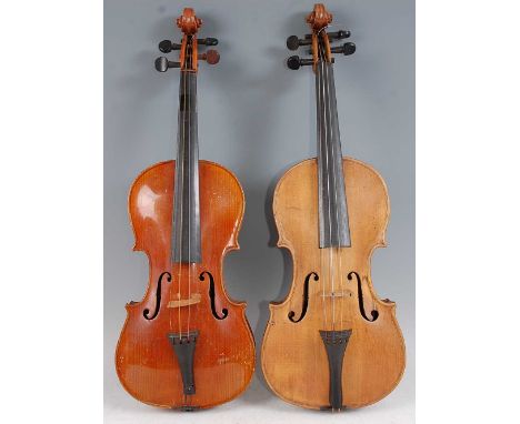 A 20th century Czechoslovakian violin, having a two piece back stamped Stainer with ebony finger board and rosewood pegs, bea