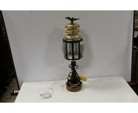 A VINTAGE TABLE LAMP WITH EAGLE FINIAL 