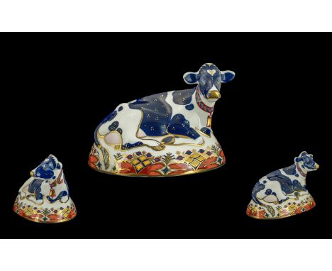 Royal Crown Derby Hand Painted Figural Paperweight ' Cow ' Buttercup, Date 2002, Gold Stopper. 