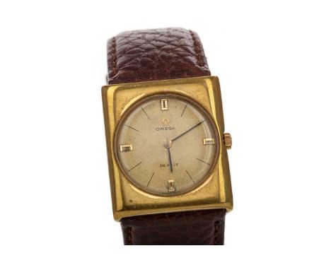 GENTLEMAN'S OMEGA DE VILLE GOLD PLATED MANUAL WIND WRIST WATCH,the round champagne dial with applied and painted hour markers