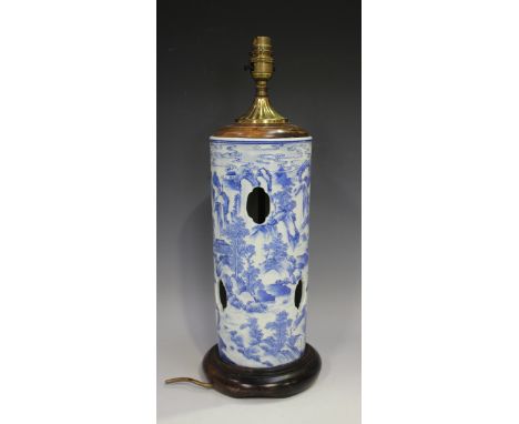 A Chinese blue and white porcelain hat stand table lamp, 20th century, of cylindrical form with six pierced apertures, painte