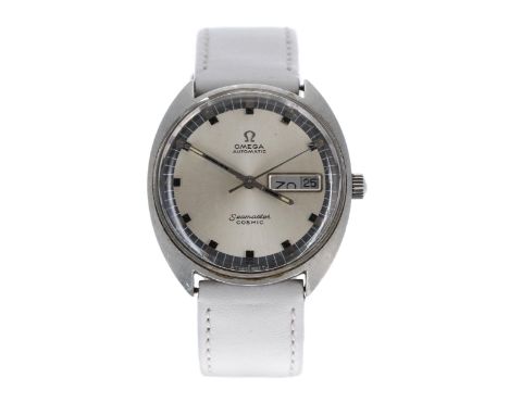 Omega Seamaster Cosmic automatic stainless steel gentleman's wristwatch, circular silvered two-tone dial with baton markers, 