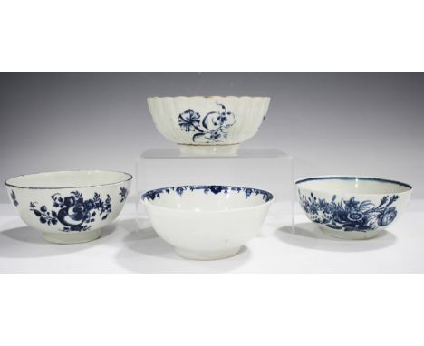 A reeded circular Worcester bowl, circa 1770-85, painted in underglaze blue with the Gilliflower pattern, the inner rim with 