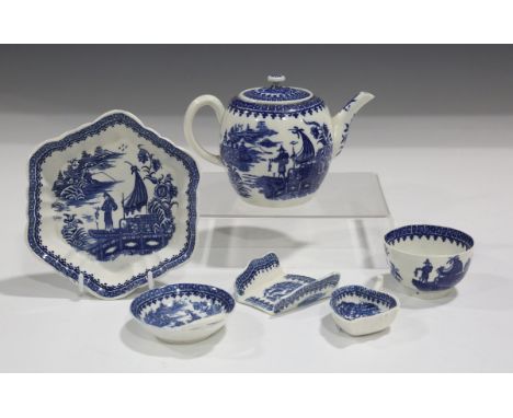 Two pieces of Worcester blue printed porcelain, circa 1775-1790, decorated with the Fisherman and Cormorant pattern, comprisi