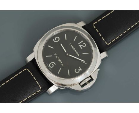 PANERAI (Italia/Swiss) "Luminor Base" Armbanduhr kissenförmiges Stahlgehäuse, ca. 44x44mm mit großer Krone mit Sicherheitsver