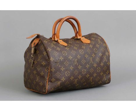 LOUIS VUITTON Speedy 30 Monogram Canvas, zwei belederte Griffe, Schloss (Nr. 302) mit Schlüssel, B 31cm, H 22cm, T 18cm, alte