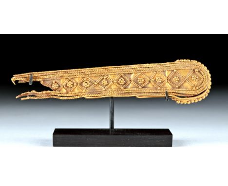 Greek, Hellenistic Period, ca. 3rd to 1st century BCE. An incredible example of the beauty and precision of Hellenistic gold 
