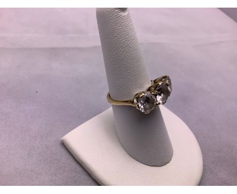 9ct Gold CZ Dress Ring - Size P - 5.6gms 